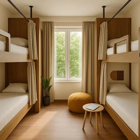 Via 4*